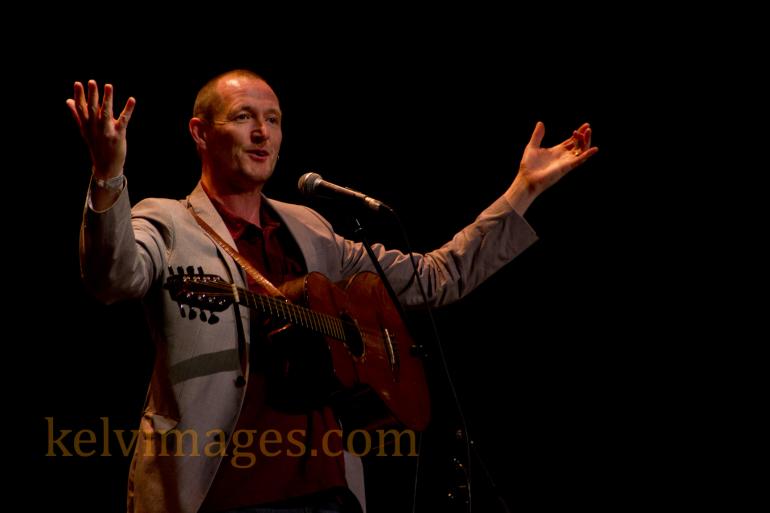 Seminal Irish guitarist John Doyle played a great set at the Walker ...